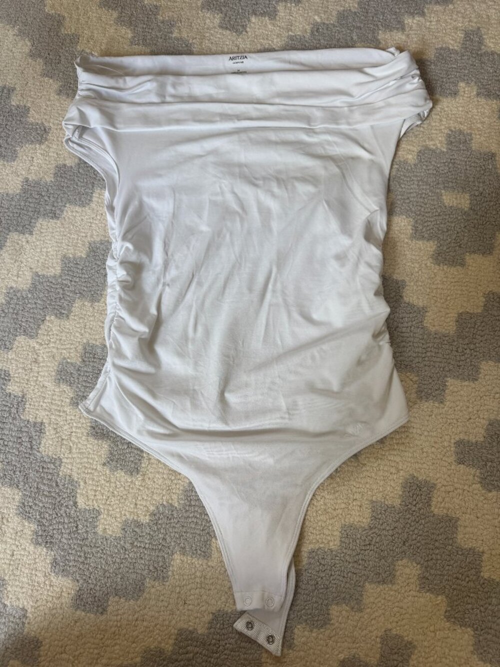 Aritzia Original Contour Resonance Bodysuit White Medium Off Shoulder Top